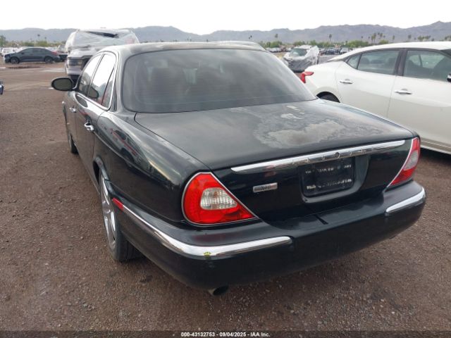 2007 JAGUAR XJ SAJWA71B27SH17017 Photo 2