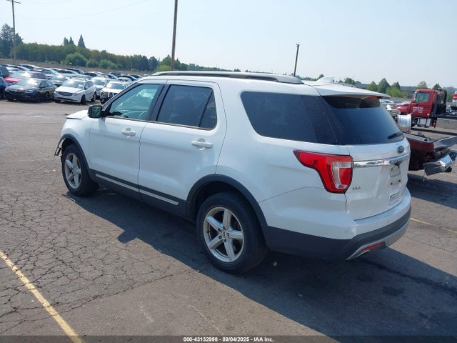 Ford EXPLORER XLT 2017 1FM5K8D86HGD05807 Image 3