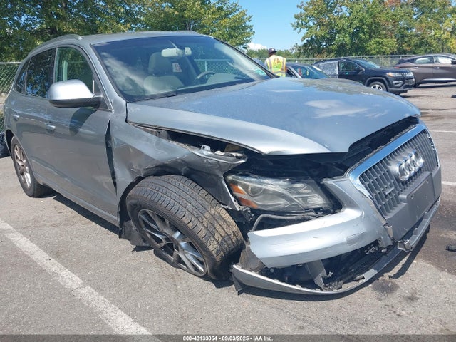 2011 AUDI Q5 WA1LFAFP7BA047815 Photo 0