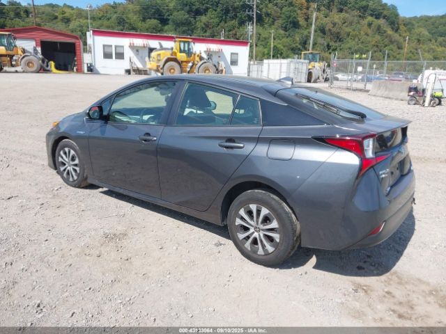 2019 TOYOTA PRIUS JTDL9RFUXK3004351 Photo 2
