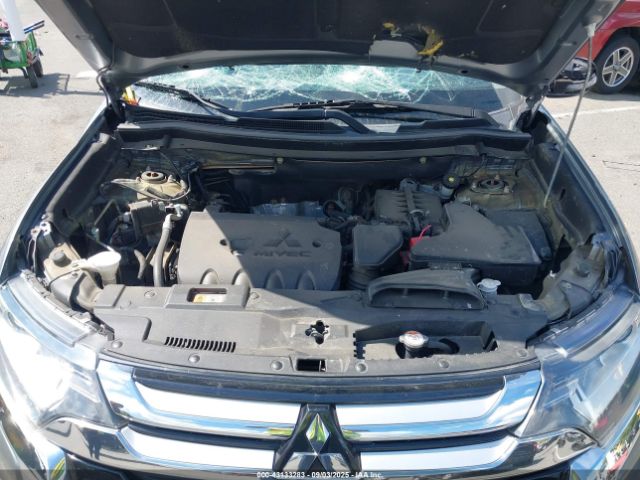 2016 MITSUBISHI OUTLANDER JA4AZ3A30GZ064415 Photo 9