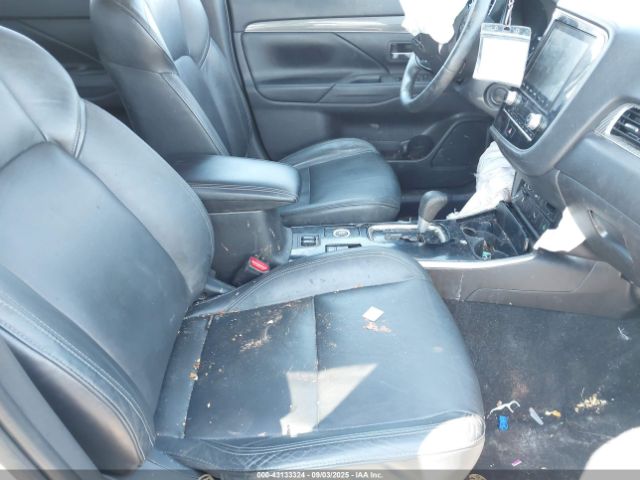 2020 MITSUBISHI OUTLANDER JA4AZ3A30LZ040545 Photo 4