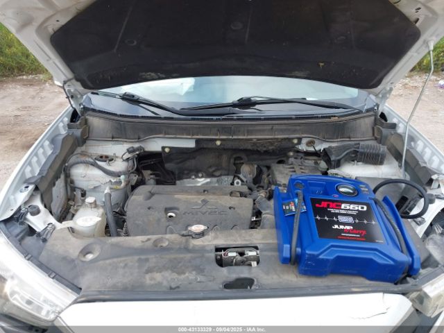 2017 MITSUBISHI OUTLANDER SPORT JA4AP3AU6HZ018930 Photo 9