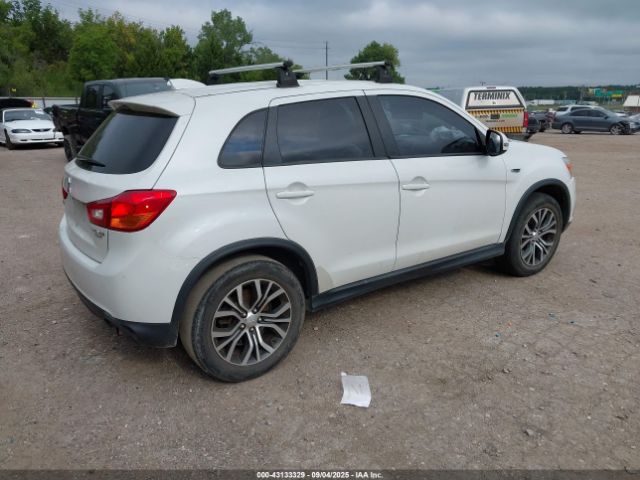 2017 MITSUBISHI OUTLANDER SPORT JA4AP3AU6HZ018930 Photo 3