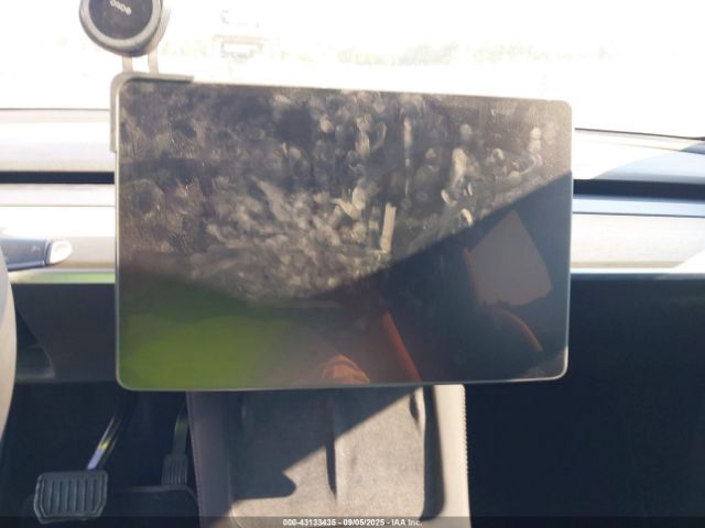 2022 TESLA MODEL Y 7SAYGDEE8NA018670 Photo 6