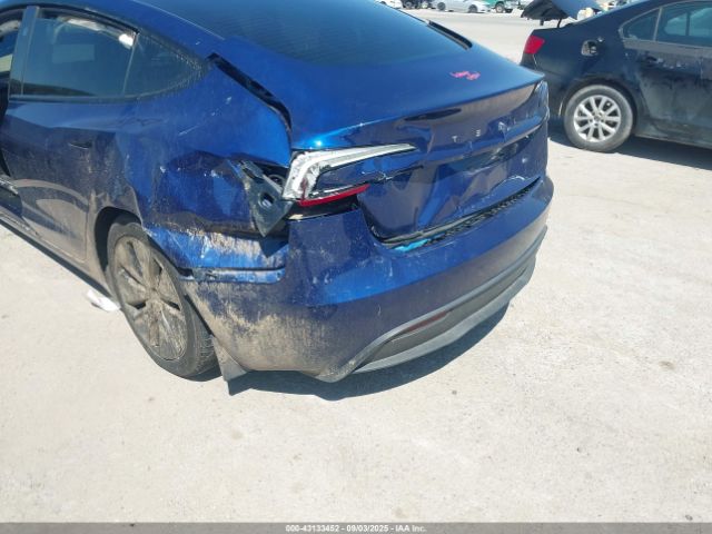 2025 TESLA MODEL 3 5YJ3E1EA1SF910377 Photo 5