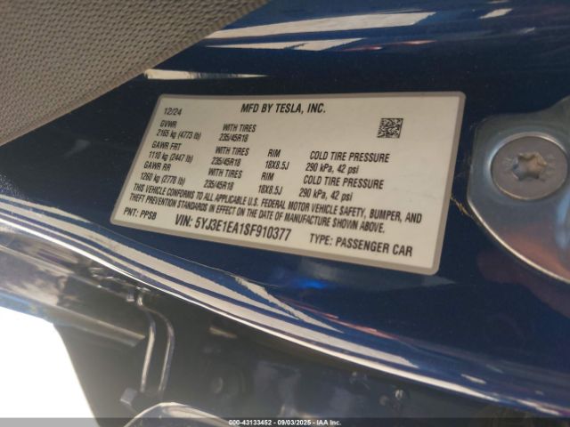 2025 TESLA MODEL 3 5YJ3E1EA1SF910377 Photo 8