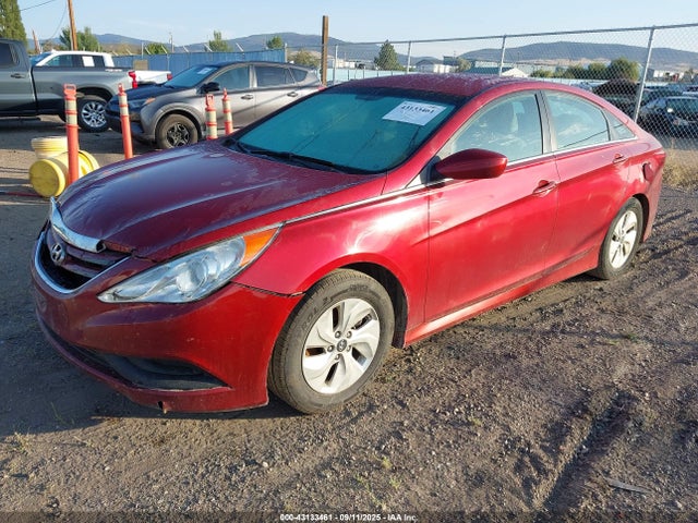 Hyundai gamma 2014 5NPEB4AC5EH816471 Image 2