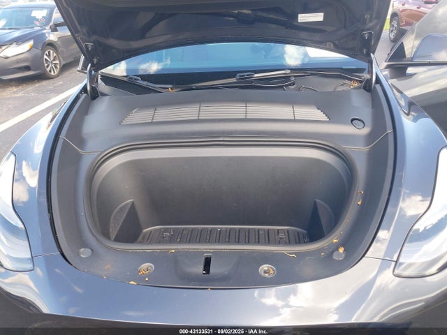 2024 TESLA MODEL Y 7SAYGDED5RF053053 Photo 9