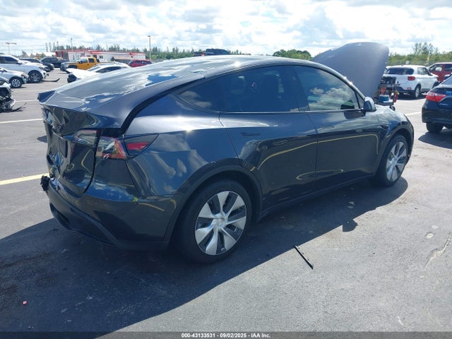 2024 TESLA MODEL Y 7SAYGDED5RF053053 Photo 3