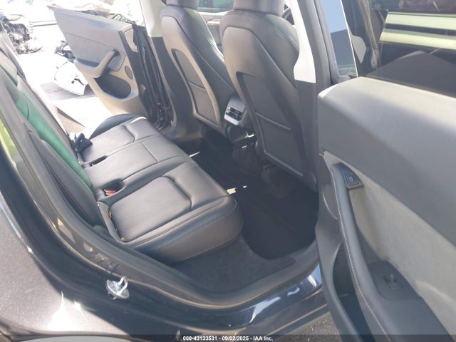 2024 TESLA MODEL Y 7SAYGDED5RF053053 Photo 7