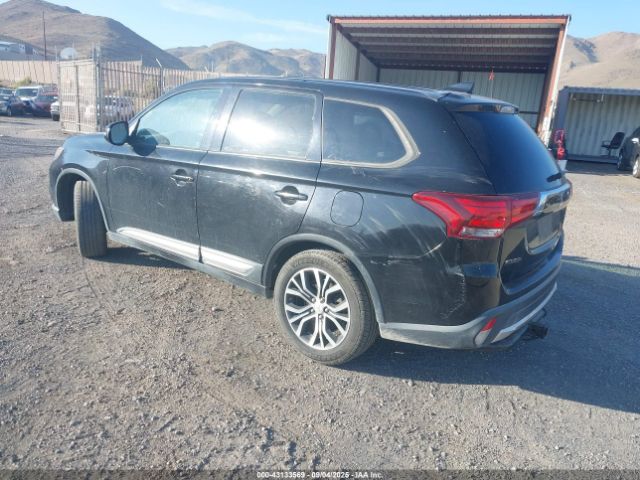 2017 MITSUBISHI OUTLANDER JA4AZ3A35HZ044937 Photo 2
