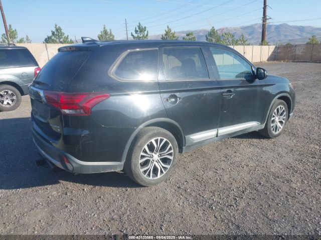 2017 MITSUBISHI OUTLANDER JA4AZ3A35HZ044937 Photo 3
