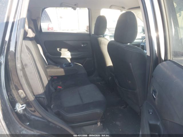 2017 MITSUBISHI OUTLANDER JA4AZ3A35HZ044937 Photo 7
