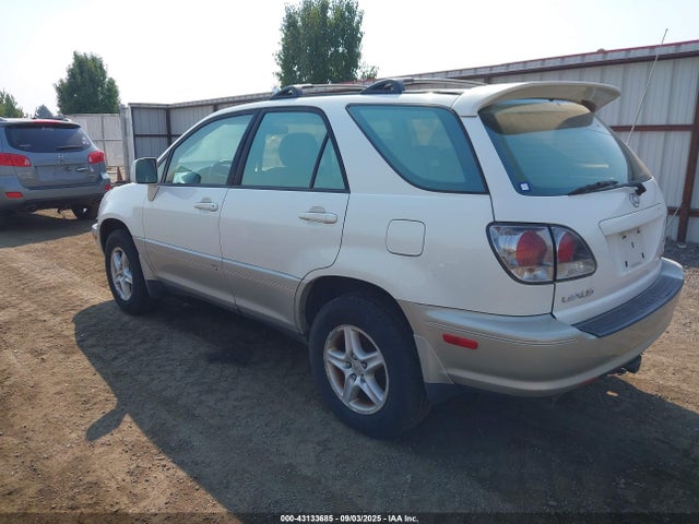 2001 LEXUS RX JTJHF10U010170691 Photo 2