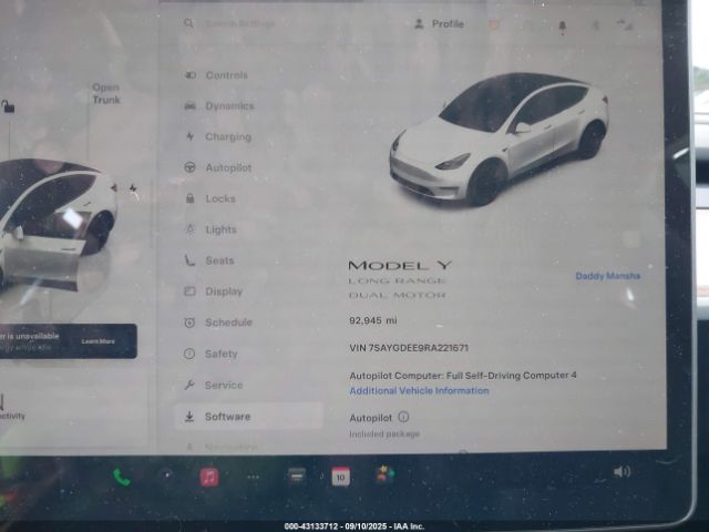 2024 TESLA MODEL Y 7SAYGDEE9RA221671 Photo 6