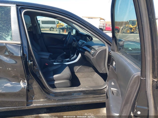 1HGCR2F37GA222301 Honda k24w1