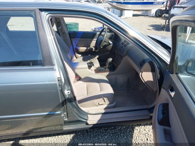 1995 ACURA LEGEND JH4KA7660SC009114 Photo 4