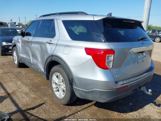 2022 FORD EXPLORER 1FMSK8DH1NGA38056 Photo 2