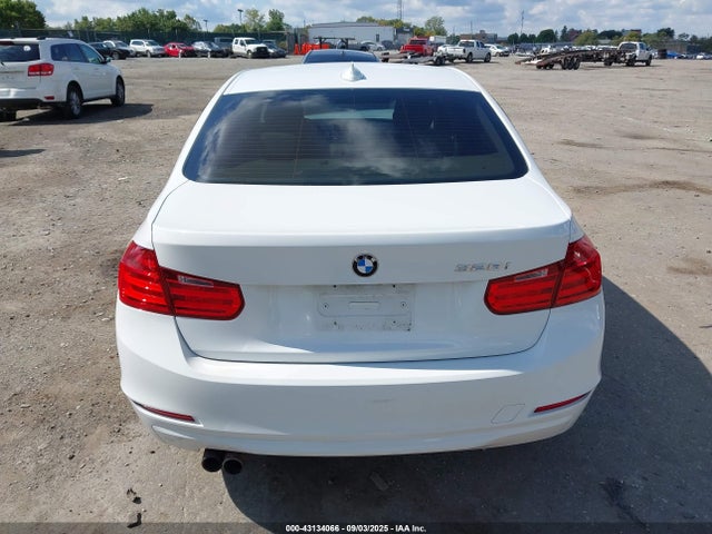WBA3A5G51FNS83445 BMW 328I