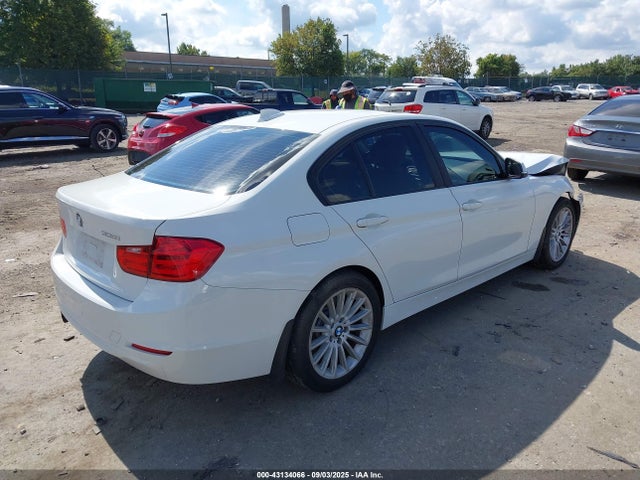 WBA3A5G51FNS83445 BMW 328I