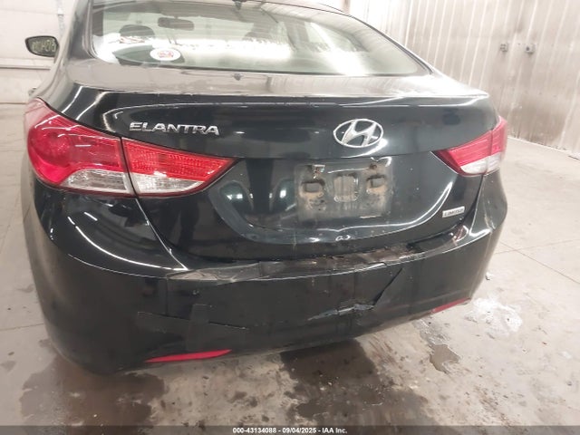 43134088 :رقم المزاد ، KMHDH4AE9DU983699 vin ، 2013 Hyundai Elantra Limited (ulsan Plant) مزاد بيع