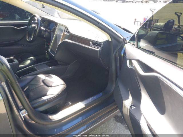 2015 TESLA MODEL S 5YJSA1S19FFP77093 Photo 4