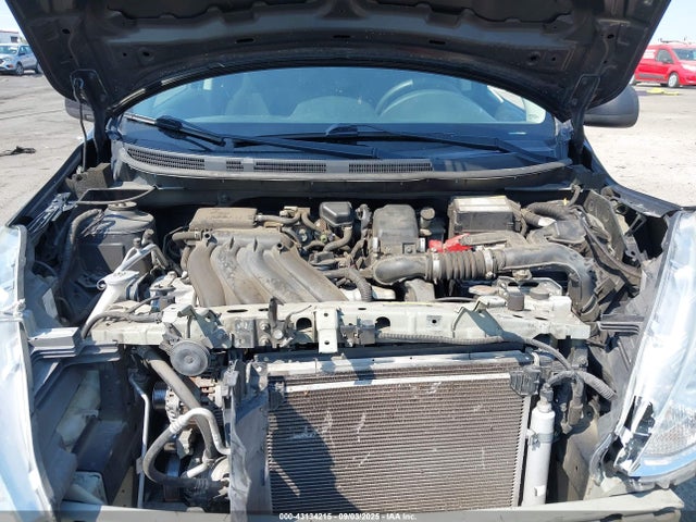 3N1CN7AP5FL812542 Nissan 2015