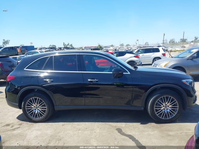 W1NKM4GB7RF200646 Mercedes-Benz m254