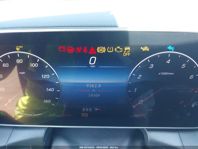W1NKM4GB7RF200646 Mercedes-Benz m254
