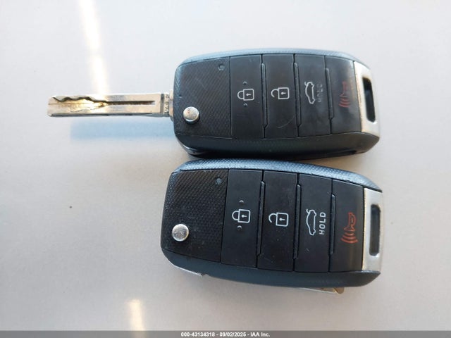 KIA 2017 2017 KNADM4A39H6015835 Image 11