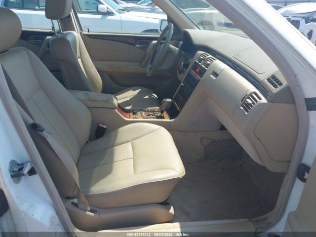 1999 MERCEDES-BENZ E 320 WDBJF65H2XA800158 Photo 4