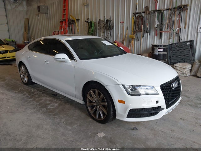 2014 AUDI A7 WAU2GAFC2EN060249 Photo 0