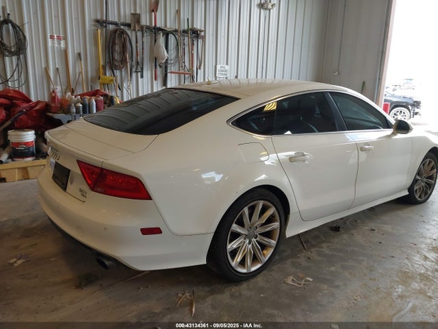 2014 AUDI A7 WAU2GAFC2EN060249 Photo 3