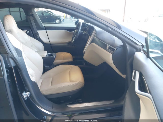 2015 TESLA MODEL S 5YJSA1S22FF098100 Photo 4