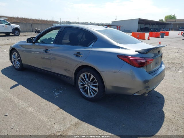 Infiniti Q50 2018 JN1EV7ARXJM439281 Image 3