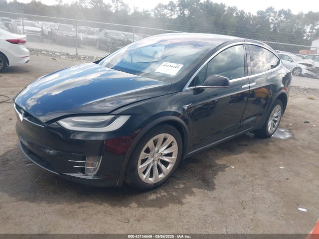 2017 TESLA MODEL X 5YJXCAE21HF052403 Photo 1