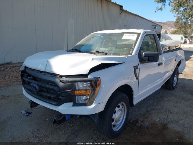 Ford tivct 2023 1FTMF1CB4PKE33659 Image 2