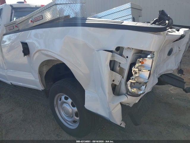 Ford tivct 2023 1FTMF1CB4PKE33659 Image 6