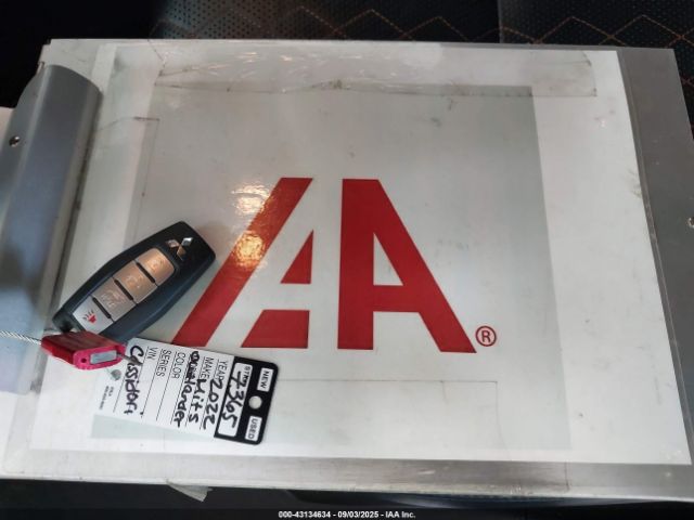 2022 MITSUBISHI OUTLANDER JA4J3VA83NZ089282 Photo 10