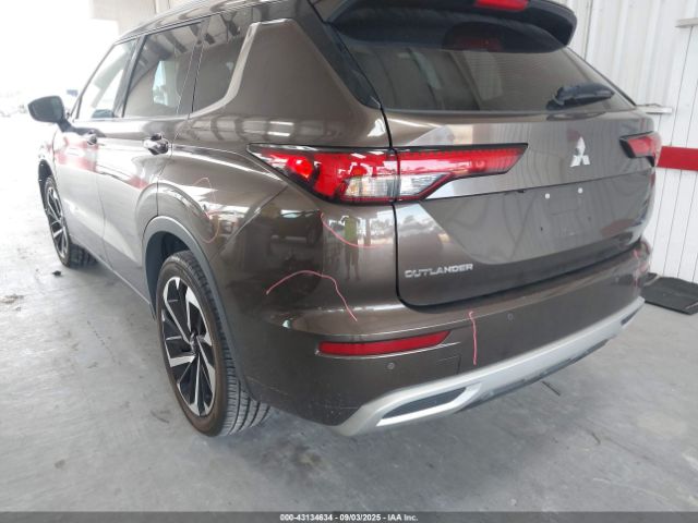 2022 MITSUBISHI OUTLANDER JA4J3VA83NZ089282 Photo 2