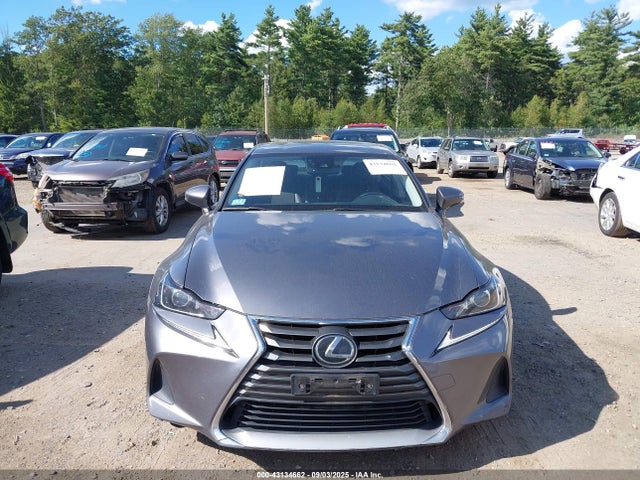 Lexus IS 2018 JTHC81D24J5033612 Image 12