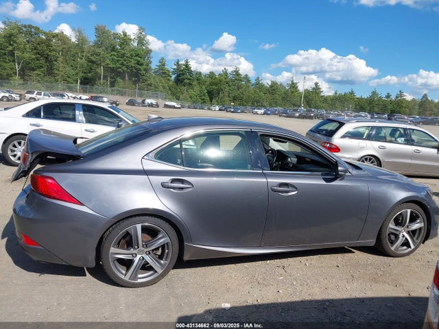 Lexus IS 2018 JTHC81D24J5033612 Image 13