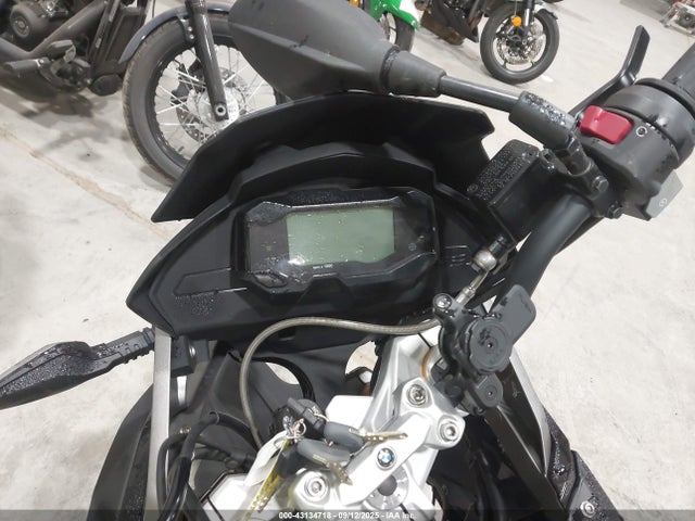 WB30G3303NRA37627 BMW G 310 Gs