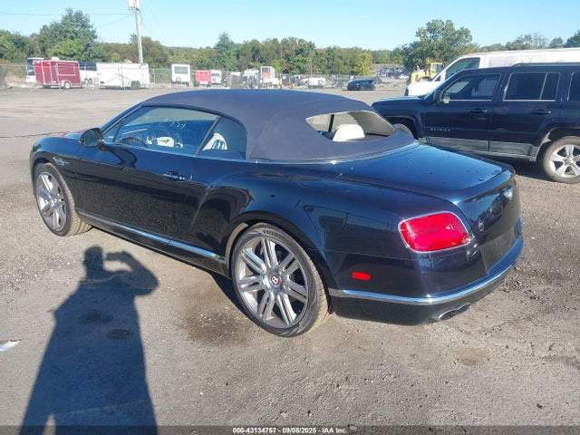 2017 BENTLEY CONTINENTAL GT SCBGT3ZA5HC061795 Photo 2
