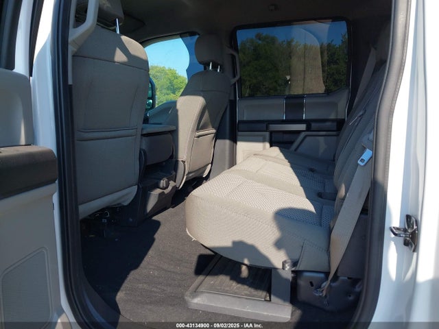 1FT8W3DT8KEG15165 Ford 2019