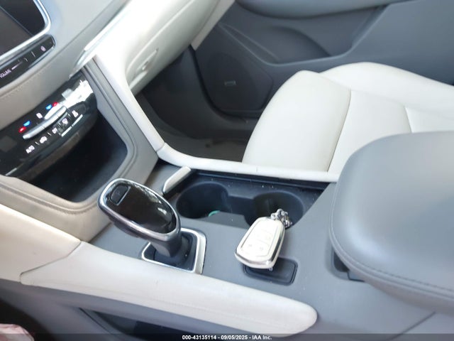 2018 CADILLAC XT5 1GYKNCRS4JZ218563 Photo 10