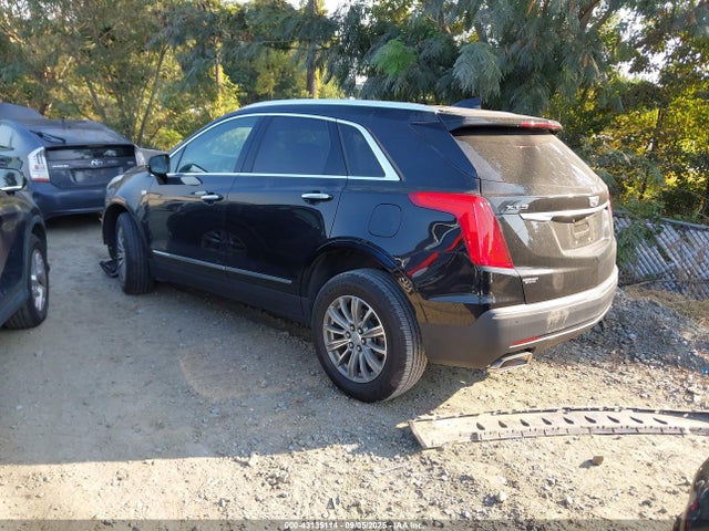 2018 CADILLAC XT5 1GYKNCRS4JZ218563 Photo 2