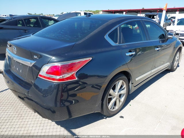 1N4AL3AP6FN355023 Nissan 2015