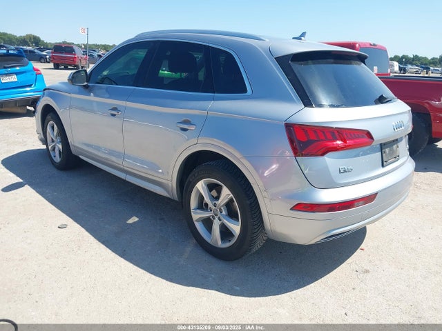 2020 AUDI Q5 WA1ANAFY3L2034820 Photo 2